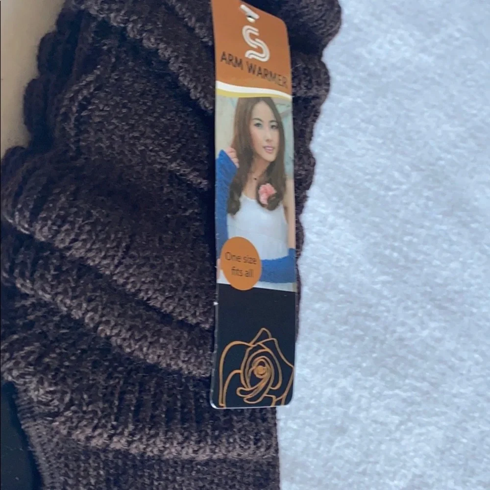 SALE 2/$27 2/$37 BROWN Stretchy Comfy Arm Warmers